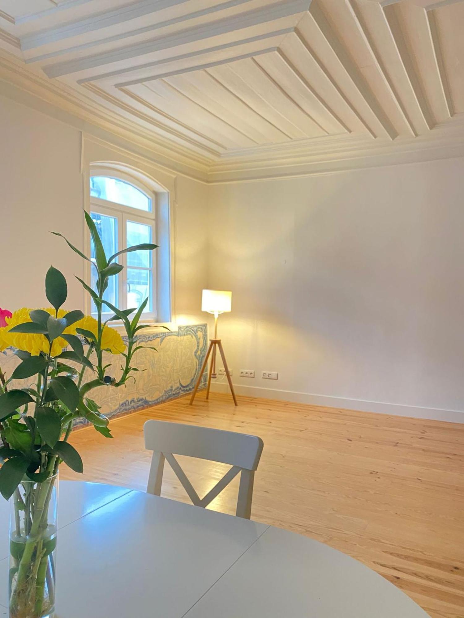 Cozy Room With Privative Bathroom On Rua Augusta Lisbon Exterior photo